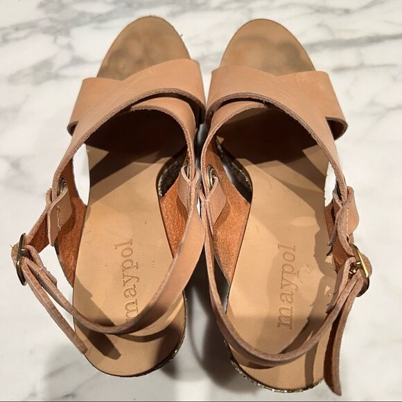 gold glitter platform sandals - Picture 10 of 13